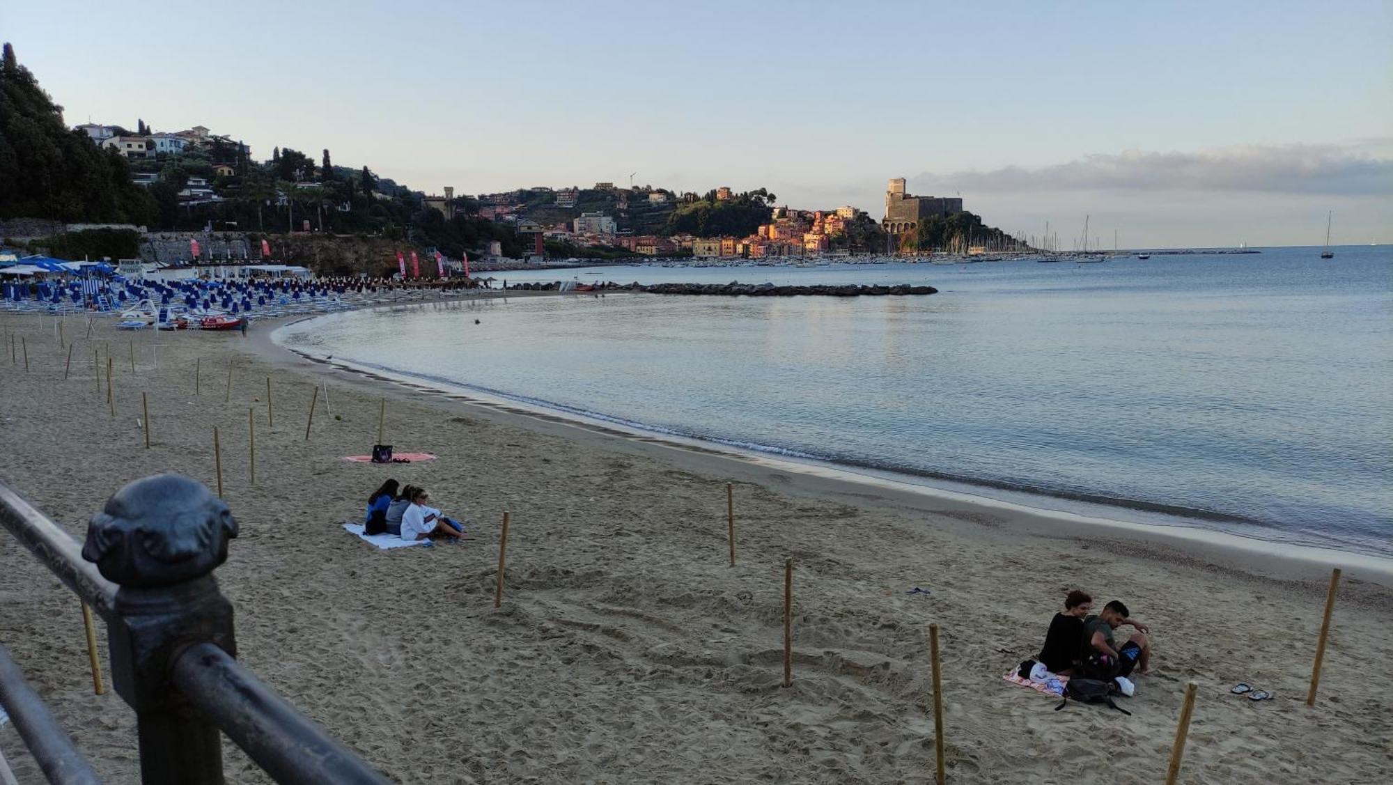 Affittacamere "In Piazzetta Da Vasco" Lerici Exterior photo